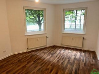 2-ZIMMER-WOHNUNG *AM WALDMÜLLERPARK*