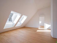 AUHOFSTRAßE - VILLA AUHOF Dachgeschosswohnung mit Dachterrasse – Raum, Licht und Lebensqualität in Bestlage!
