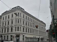 EBENERDIGES GESCHÄFTSLOKAL!