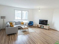 Helle 2-Zimmer-Wohnung in 8. Etage, 1100 Wien – Ihr neues Zuhause wartet!