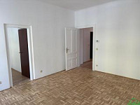 KLASSISCHE 1,5-ZIMMER-ALTBAUWOHNUNG *MIT EINBAUKÜCHE*
