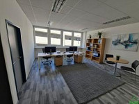 KLEINBÜRO AN DER A22/STREBERSDORF
