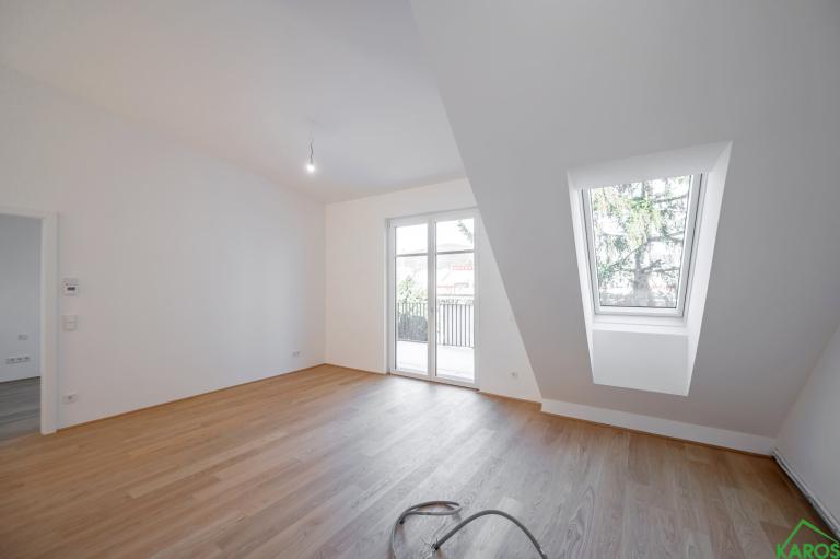 VILLA AUHOF - ELEGANTER NEUBAU IM DACHGESCHOSS - Raum, Licht und Lebensqualität in Bestlage!