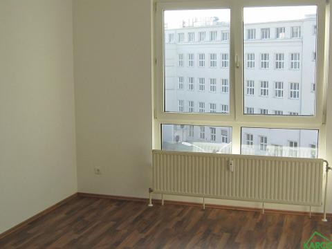 PÄRCHENHIT AM WALDMÜLLERPARK