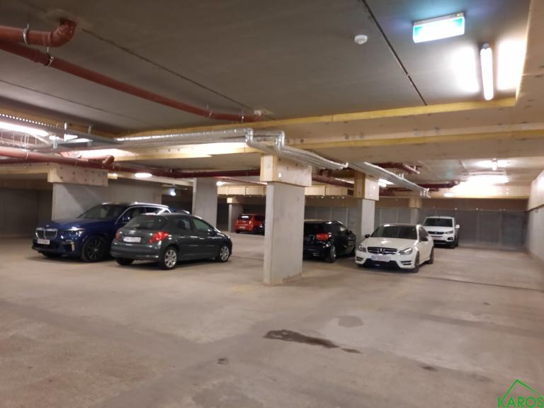 GARAGENPLÄTZE UNBEFRISTET ZU VERGEBEN!!!