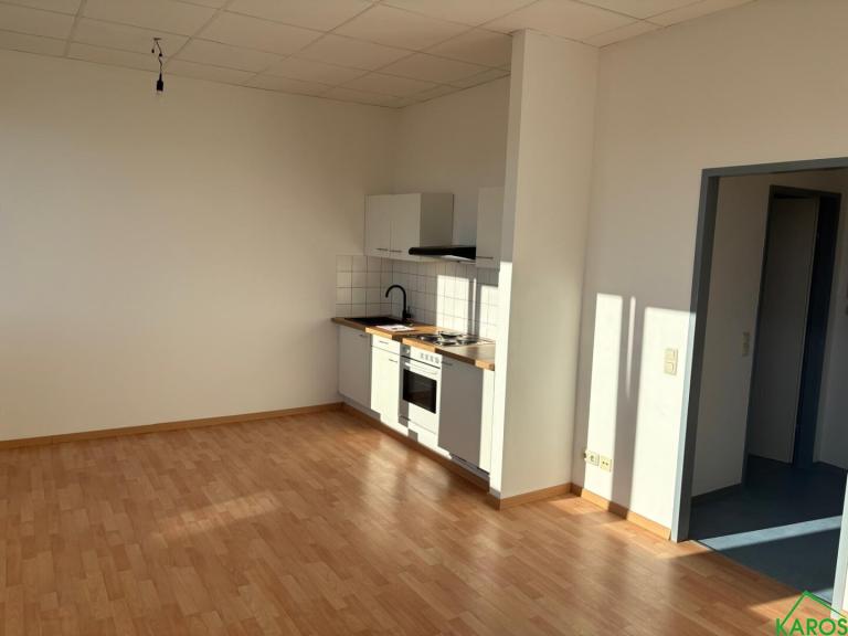 PERFEKT GESCHNITTENER SINGLEHIT *MIT KÜCHE*