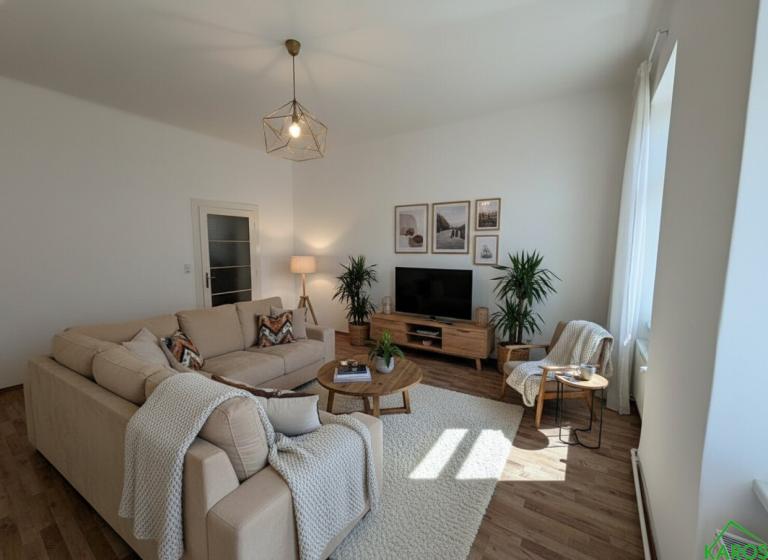 GEMÜTLICHE 2,5-ZIMMER-ALTBAUWOHNUNG INKL. EINBAUKÜCHE!