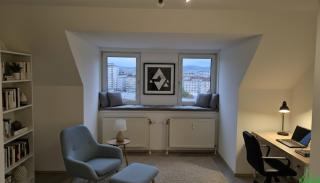 Dachgeschoss-Highlight in 1100 Wien: 3 Zimmer, moderne Ausstattung, tolle Aussicht!