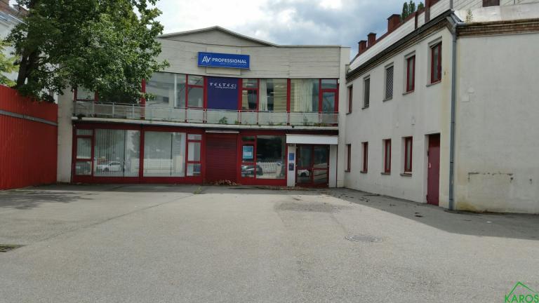 GEWERBEOBJEKT IN HETZENDORF - LAGER - BÜRO *1.258 m²*