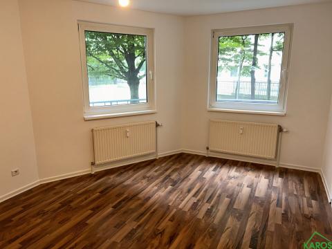 2-ZIMMER-WOHNUNG *AM WALDMÜLLERPARK*