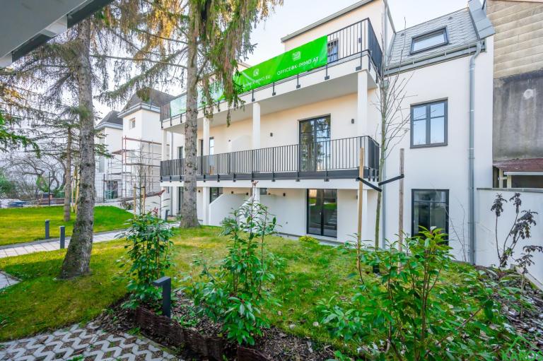 AUHOFSTRAßE - VILLA AUHOF Gartenwohnung – klassischer Stil trifft modernen Komfort