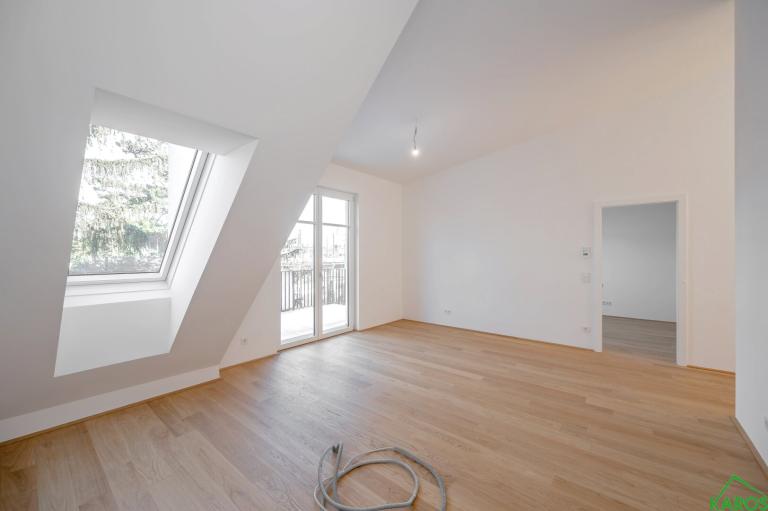 VILLA AUHOF - ELEGANTER NEUBAU IM DACHGESCHOSS