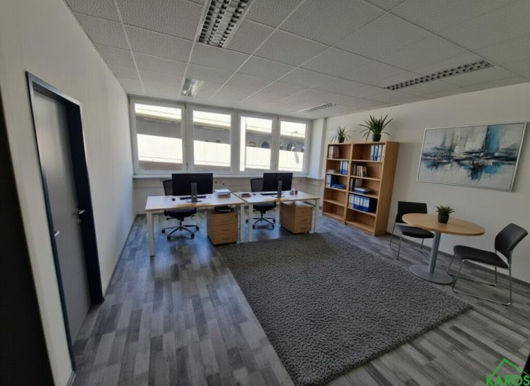 KLEINBÜRO AN DER A22/STREBERSDORF