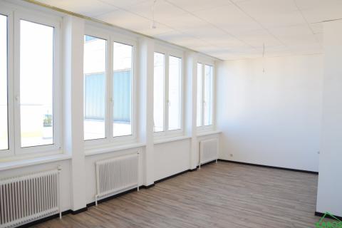 IDEALE STARTWOHNUNG MIT KÜCHE!!!